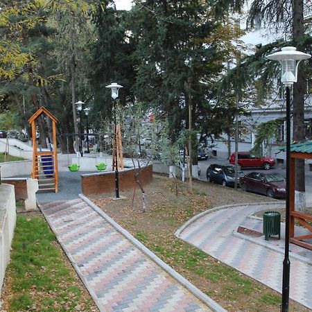 Apartment At Stalin House Тбілісі Екстер'єр фото